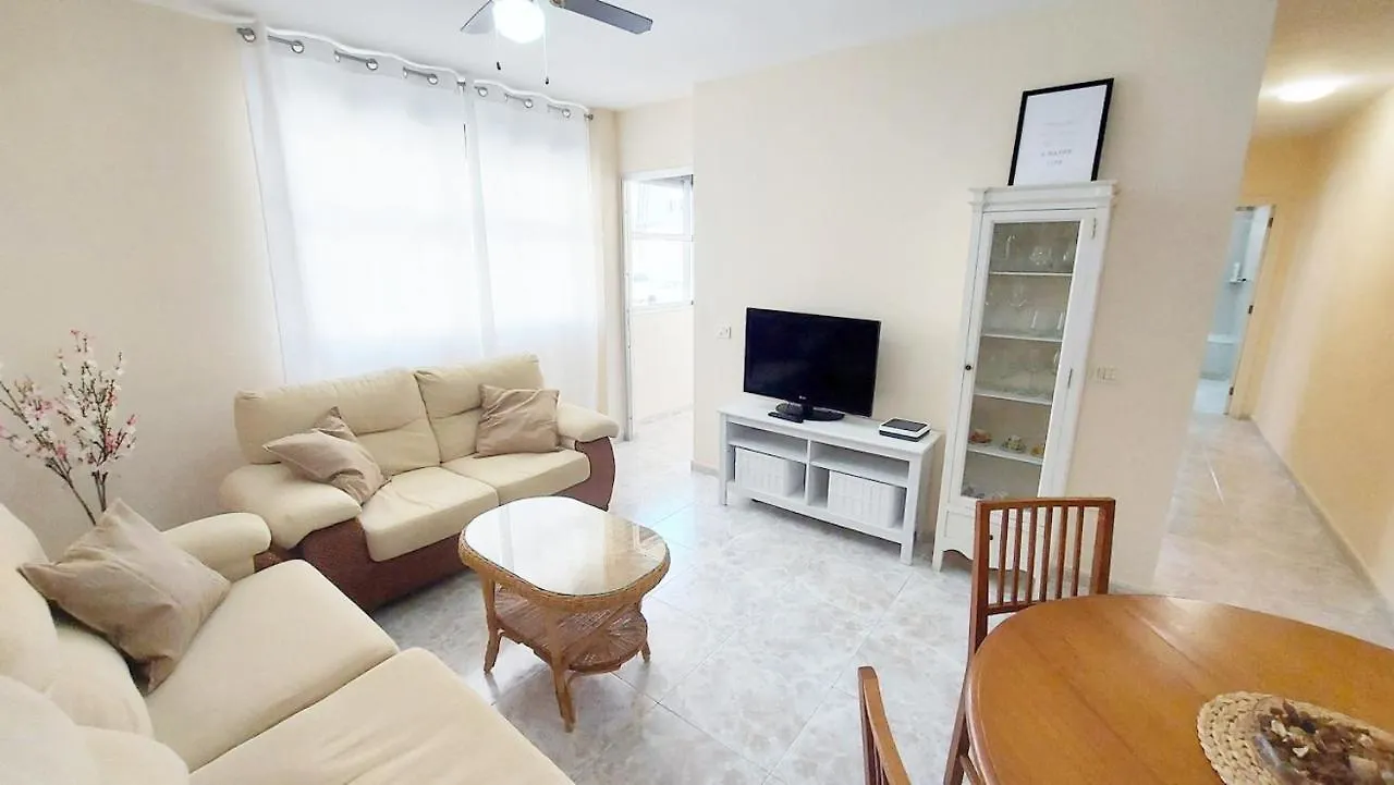 Centric 2 Bedrooms Apartment Near To The Beach - By Tenerifehints El Medano  0*, El Medano (Tenerife) Spain