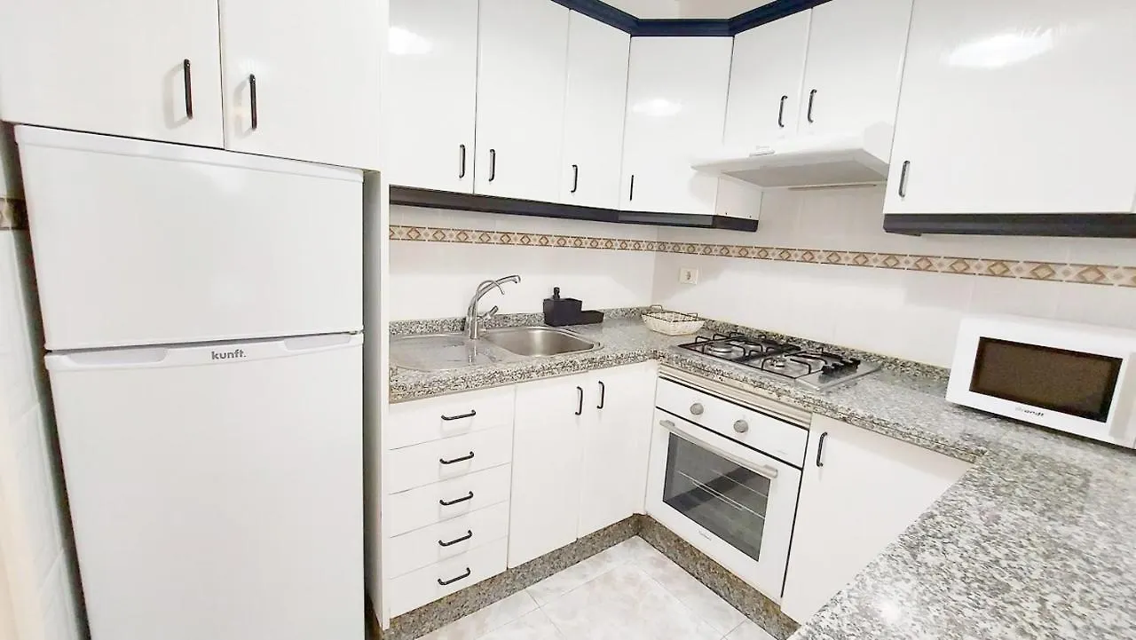 Centric 2 Bedrooms Apartment Near To The Beach - By Tenerifehints El Medano  El Medano (Tenerife)