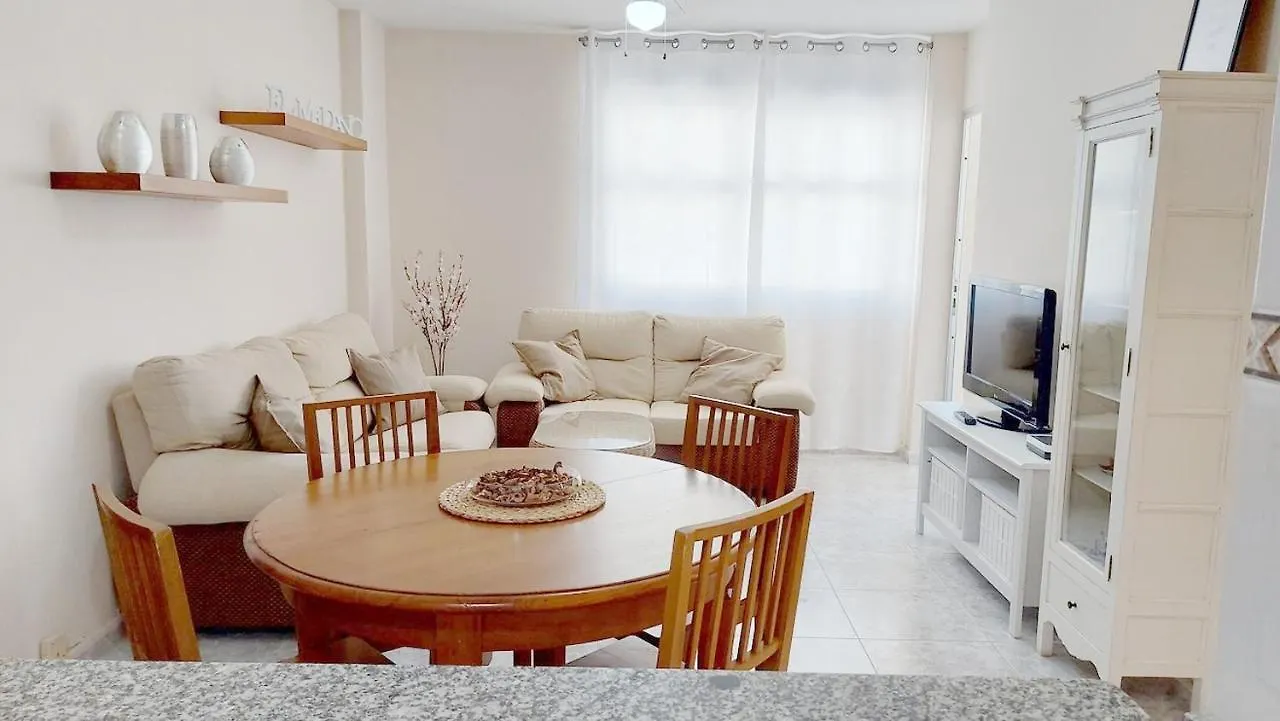 Centric 2 Bedrooms Apartment Near To The Beach - By Tenerifehints El Medano   El Medano (Tenerife)