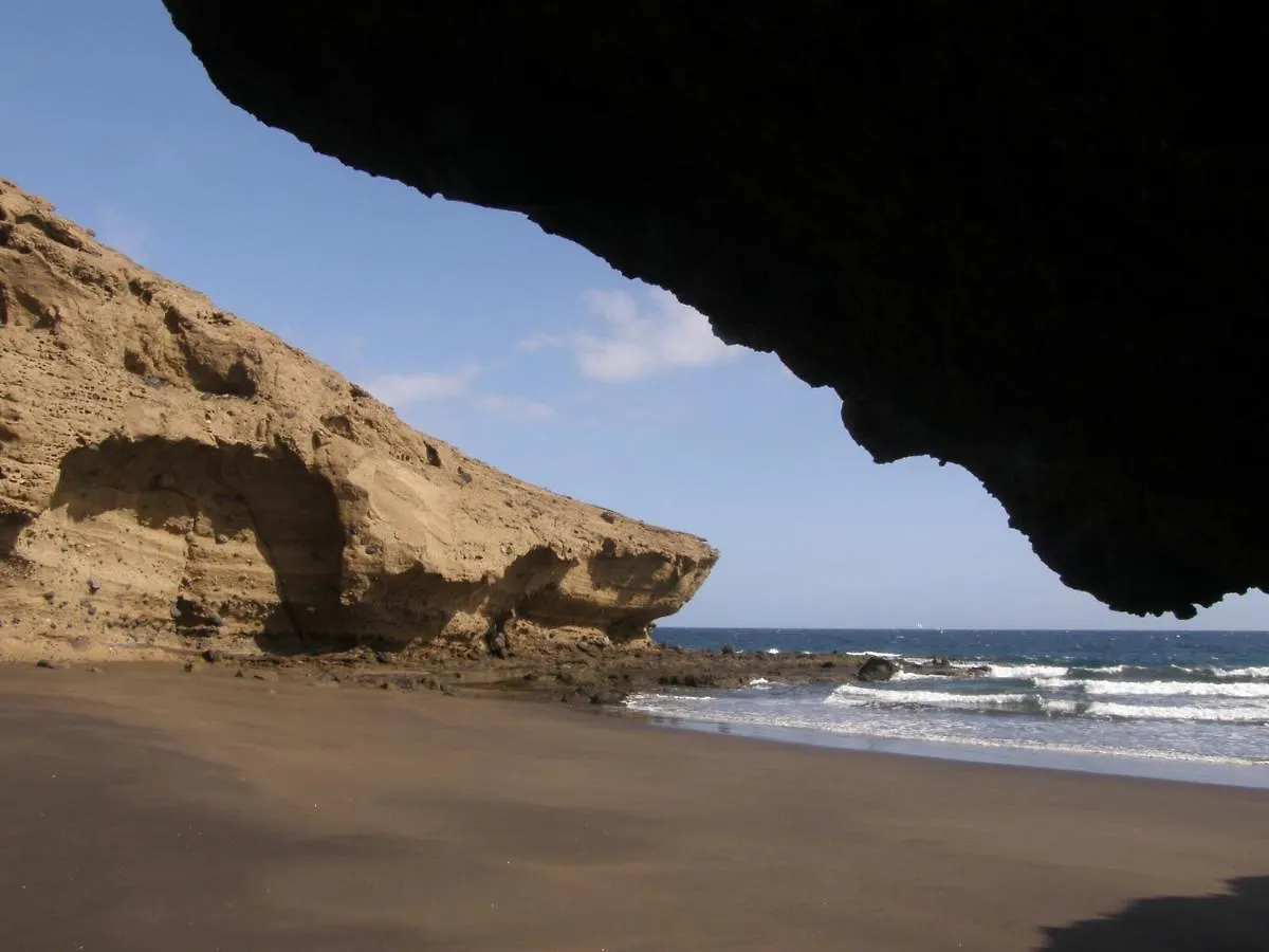 Centric 2 Bedrooms Apartment Near To The Beach - By Tenerifehints El Medano
